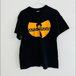 Vintage Black and Yellow Short Sleeve Tee